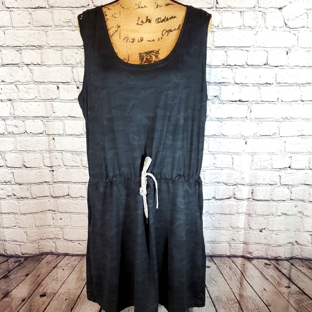 Black/Gray Camo Sleeveless Knit Dress with Drawstring Waist Size XXL EUC